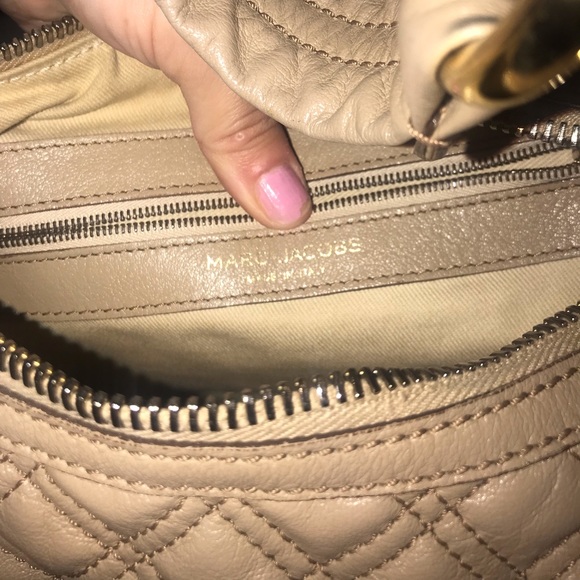 Marc Jacobs quilted leather hobo bag - Picture 4 of 5